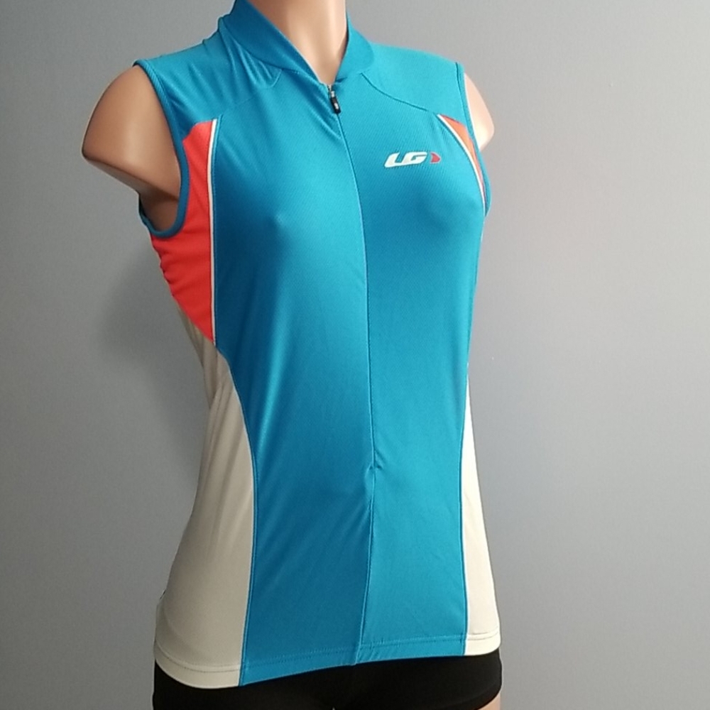 🚴‍♀️ LOUISE  GARNEAU-CYCLING SLEEVES TOP🚴‍♀️
